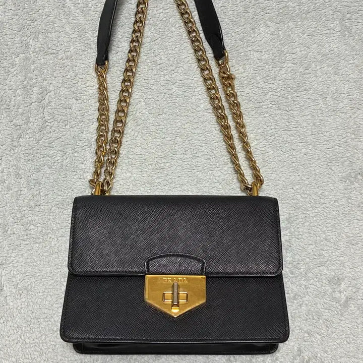 [BUNJANG] Prada Saffiano Chain Shoulder Bag Black / (정품)프라다 사피아노 체인 숄더백 블랙