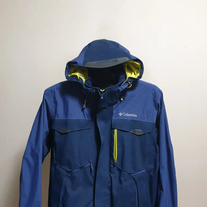 [BUNJANG] Columbia Hooded Windbreaker Jumper Size 100 / 콜롬비아 후드바람막이점퍼/100