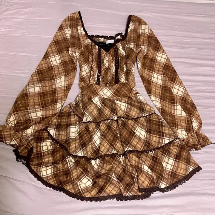 [BUNJANG] Check Strawberry Chocolate One-Piece Culottes / 고전 대대장 리즈리사 짜잔씨 체크 딸기초코 원피스 큐롯