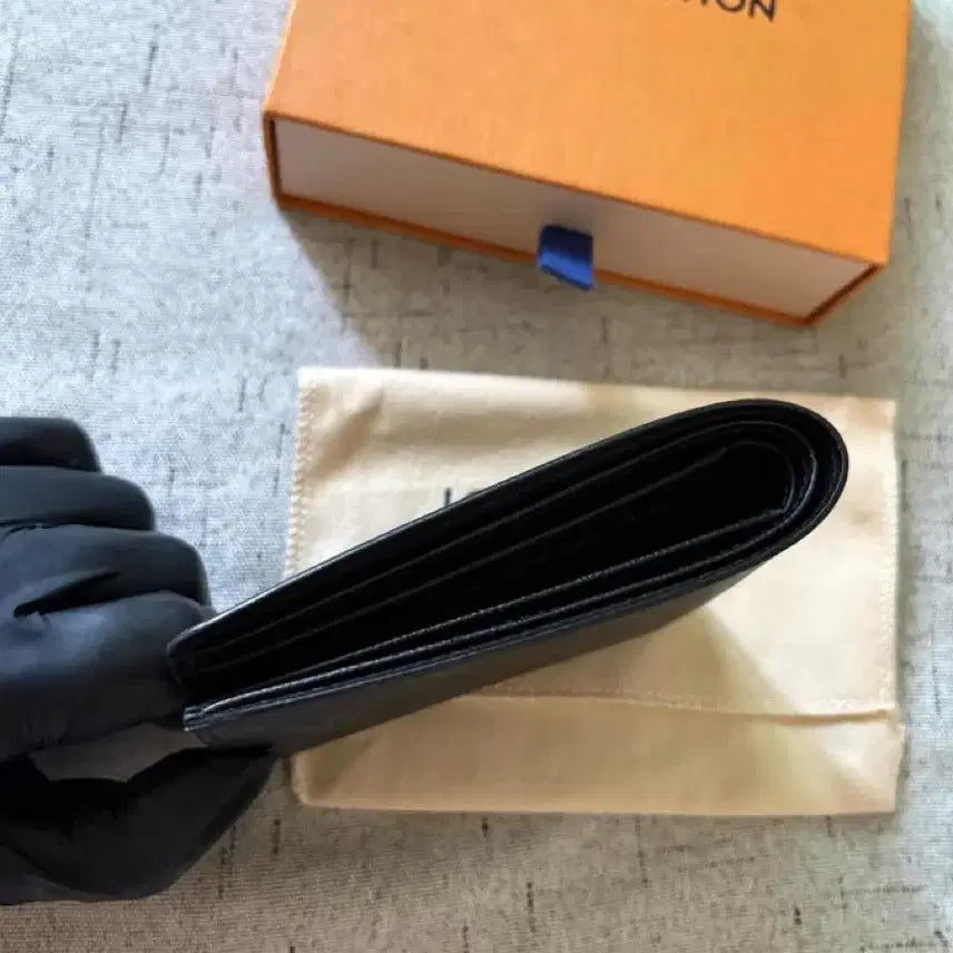 [BUNJANG] Louis Vuitton Eclipse Wallet / [신형/새상품급]루이비통 이클립스 반지갑