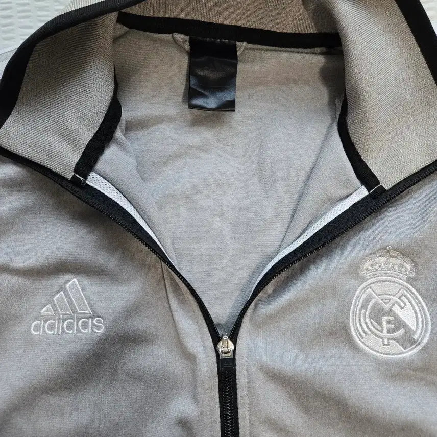 [BUNJANG] Adidas Real Madrid Track Top Jersey 105 / 아디다스 레알 마드리드 트랙탑 져지 105