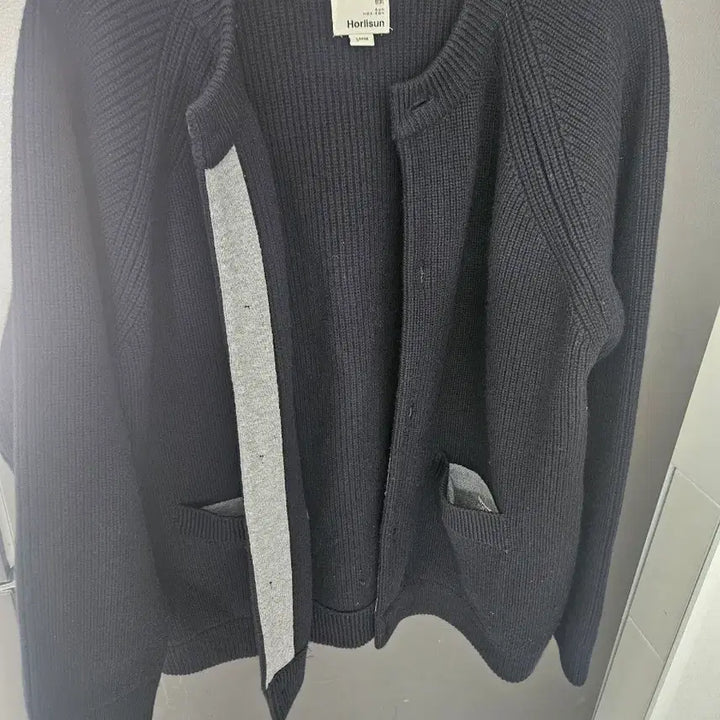[BUNJANG] Holysun Annette Cardigan Midnight / 홀리선 아네트 가디건 미드나이트