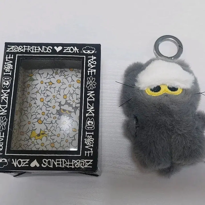 [BUNJANG] G-Dragon ZO&amp;FRIENDS Keychain New / (배포)지드래곤 ZO&amp;FRIENDS 키링 새상품