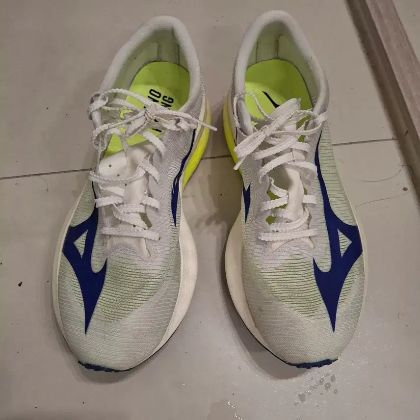 [BUNJANG] Mizuno Hyperwave Pro Running Shoes (260mm) / 미즈노 하이퍼워프 프로(260)
