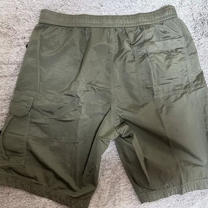[BUNJANG] Stone Island Nylon Cargo Shorts Olive / 스톤아일랜드 나일론 카고 반바지 올리브