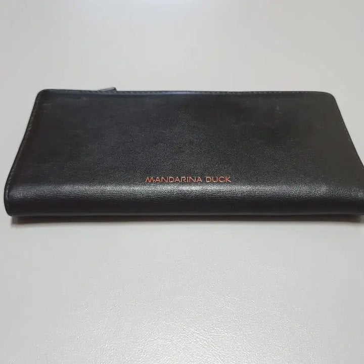 [BUNJANG] Mandarina Duck Leather Long Wallet Black Unisex / 만다리나덕 (남여공용) 장지갑 (가죽) 블랙