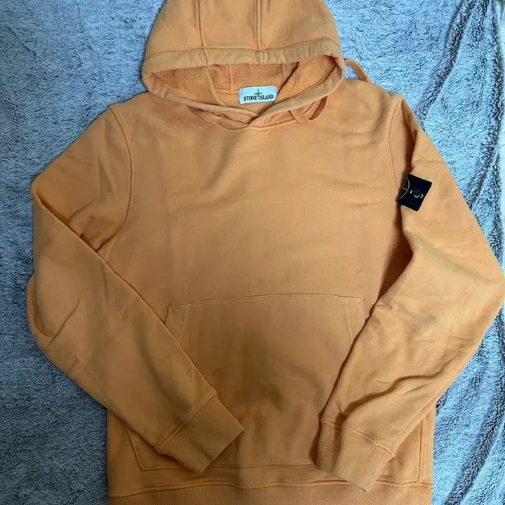 [SOLD OUT] 스톤아일랜드 오렌지색 후드티