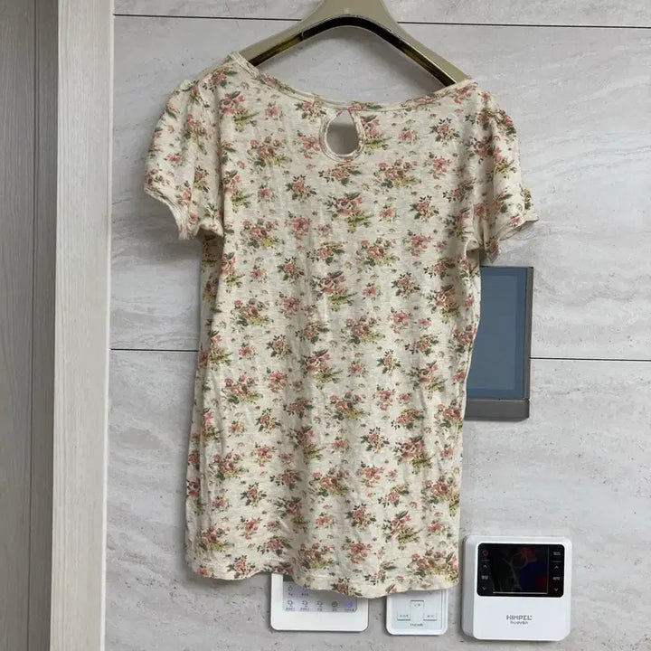 [BUNJANG] Imported Short Sleeve T-Shirt Floral Pattern / 반팔 티셔츠 수입 일본