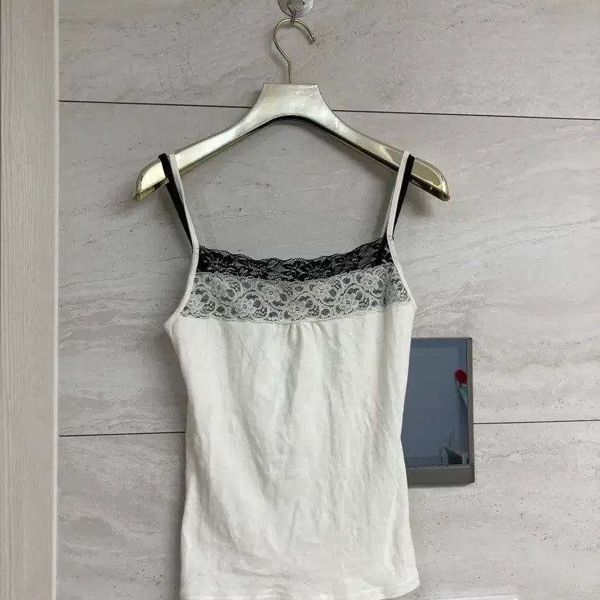 [BUNJANG] Lace Detail Double Layer Camisole / 레이스 ㅈ이중 나시 수입