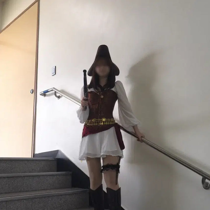[BUNJANG] Pirate Cosplay Costume Full Set / 해적 코스프레 의상 풀세트