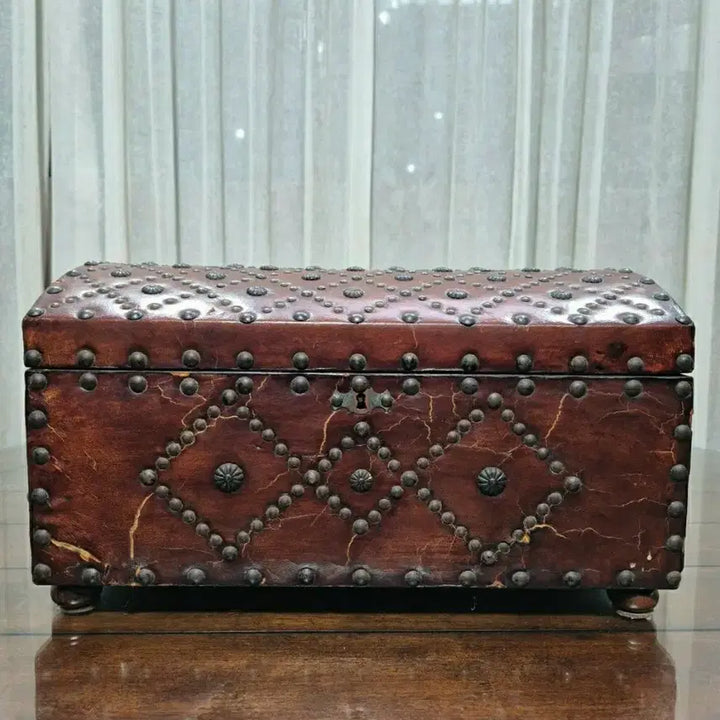 [BUNJANG] Spanish Antique Vintage Domed Leather-Wrapped Wooden Box / 스페인 엔틱 빈티지 가죽 우드박스 보석함