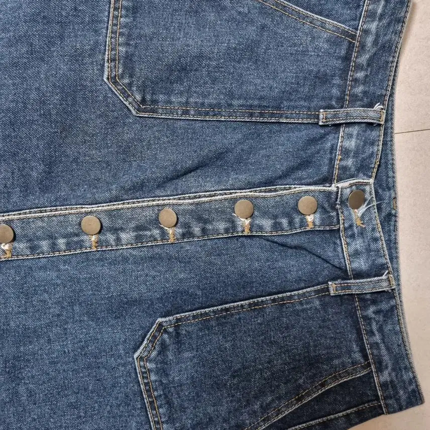 [BUNJANG] Denim A-Line Skirt / 데님 A라인 스커트 1회착용