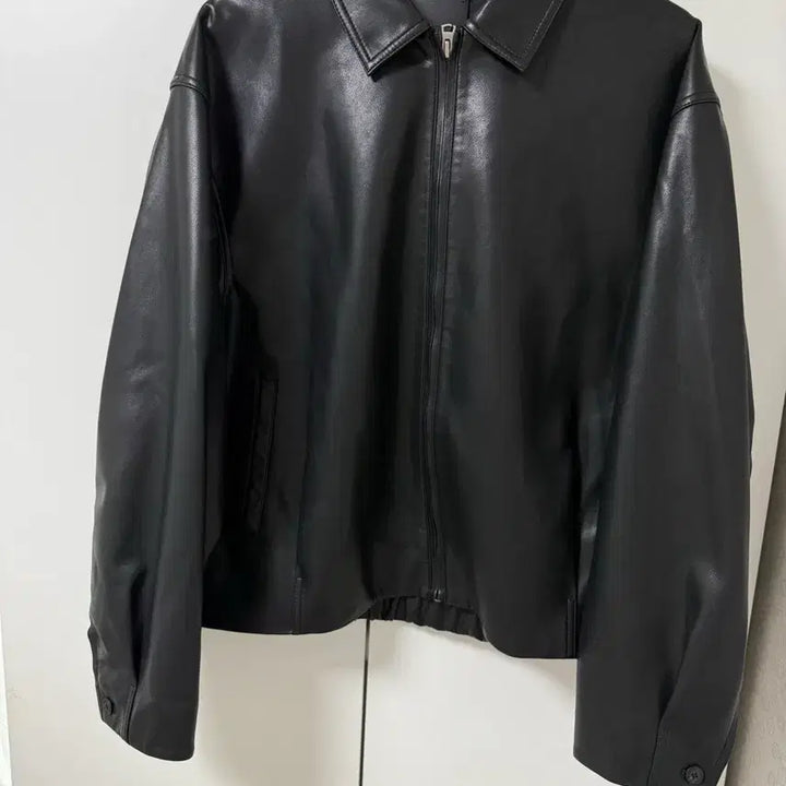 [BUNJANG] Le Sserafim 17 917 Leather Jacket / 2025 르셉템버 르17 르917 레더자켓