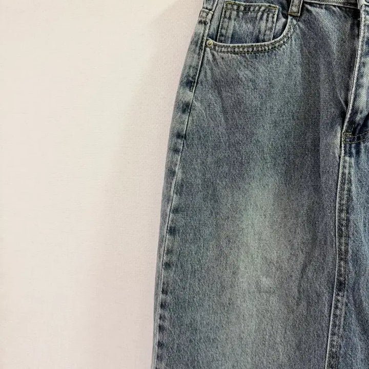 [BUNJANG] Light Wash Denim Long Skirt / 연청 롱 스커트