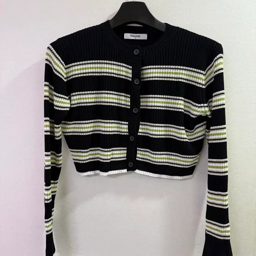 [BUNJANG] 8SECONDS Cropped Long Sleeve T-Shirt / 에잇세컨즈 크롭 긴팔티