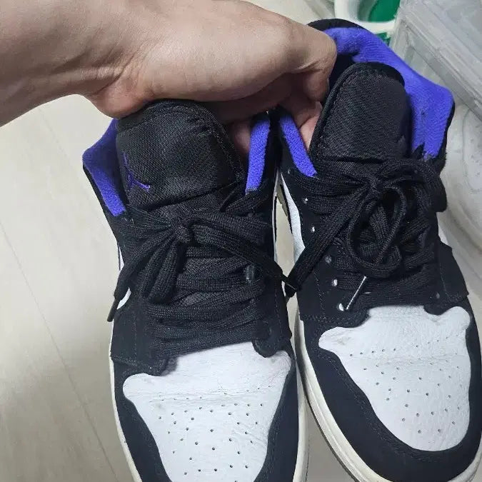 [BUNJANG] Nike Air Jordan 1 Low Black/White/Purple Sneakers / 나이키 에어조던1 로우 블랙/화이트/퍼플