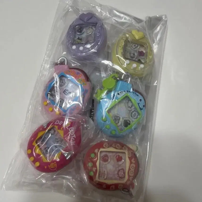 [BUNJANG] Bandai Tamagotchi Shakashaka Charm Series 3 Full Set / 5/22-23 발송)반다이 다마고치 샤카샤카 참 3탄 풀세트