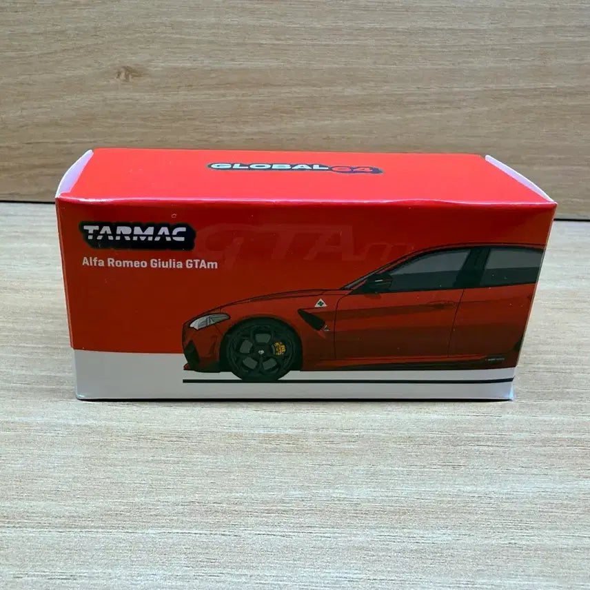 [BUNJANG] 1/64 Tarmac Alfa Romeo GTAm / 1/64 타막 알파 로메오 GTAm 팝니다