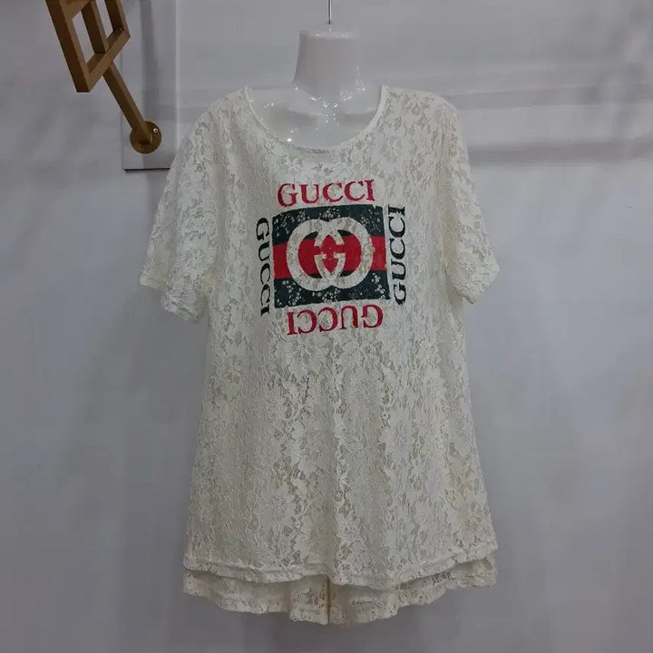 [BUNJANG] Lace Short Sleeve T-Shirt and Shorts Set / 레이스 반팔 티셔츠 반바지 세트