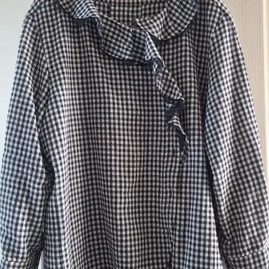 [BUNJANG] SJ SJ Gingham Check Frill Blouse / SJ SJ 깅엄체크 프릴 블라우스