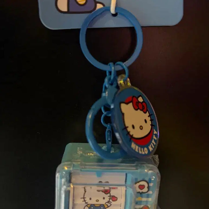 [BUNJANG] Sanrio Hello Kitty TV Screen Rotating Keychain Holder / 산리오 정품 헬로키티 TV 스크린 키링 키홀더