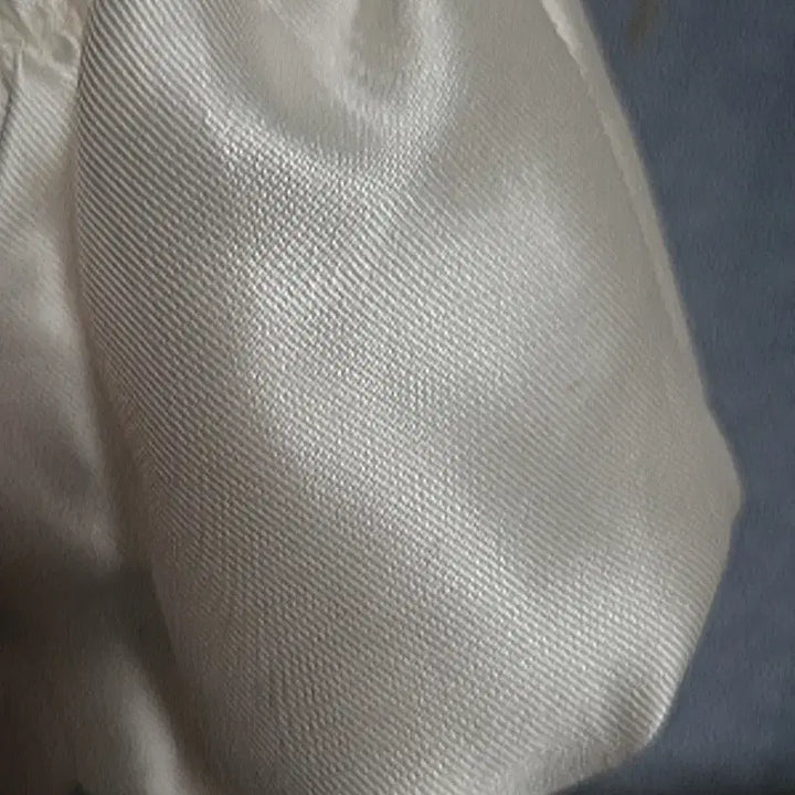 [BUNJANG] Shoopen Mini Crossbody Bag Black &amp; White / 슈펜 미니 크로스백 블랙 &amp; 화이트
