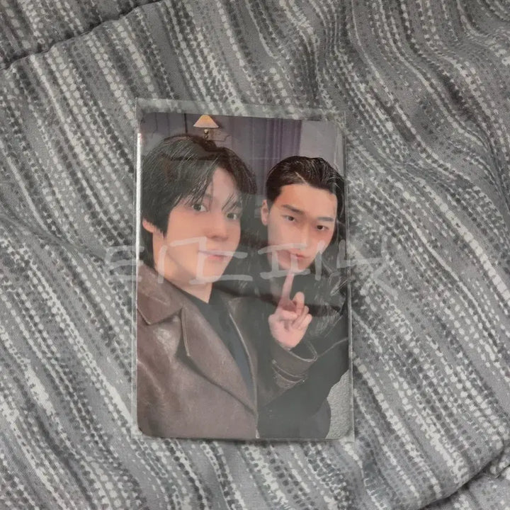 [BUNJANG] ATEEZ San Yunho Unit Photocard Lucky Draw POB / 에이티즈 ateez 유닛 포카 산 san 윤호 정산즈 미공포 제이제이뮤즈
