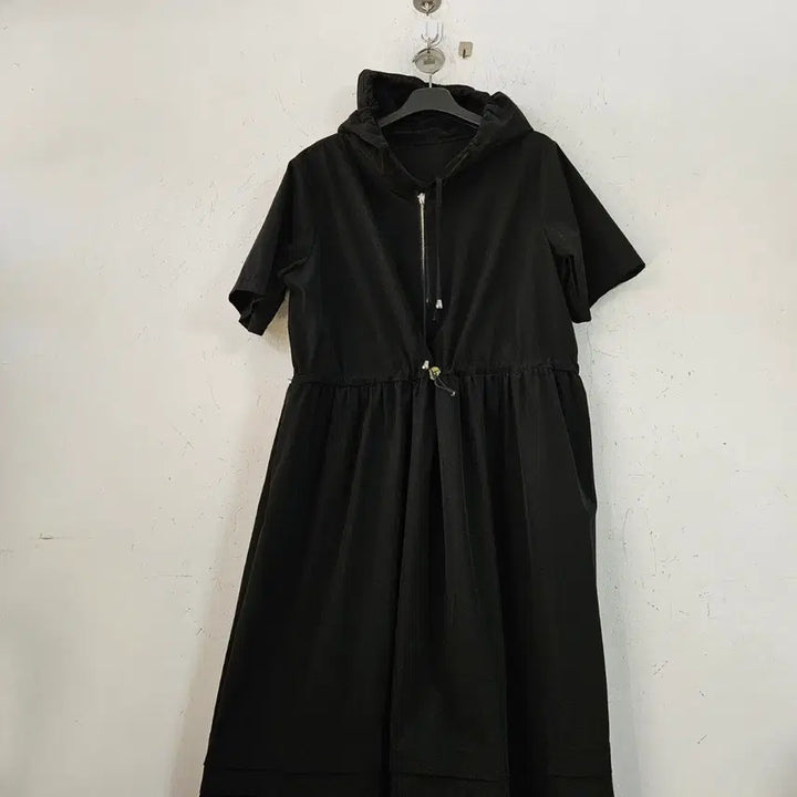 [BUNJANG] Hooded Short-Sleeve Long Dress / 후드 반팔 롱 원피스 블랙