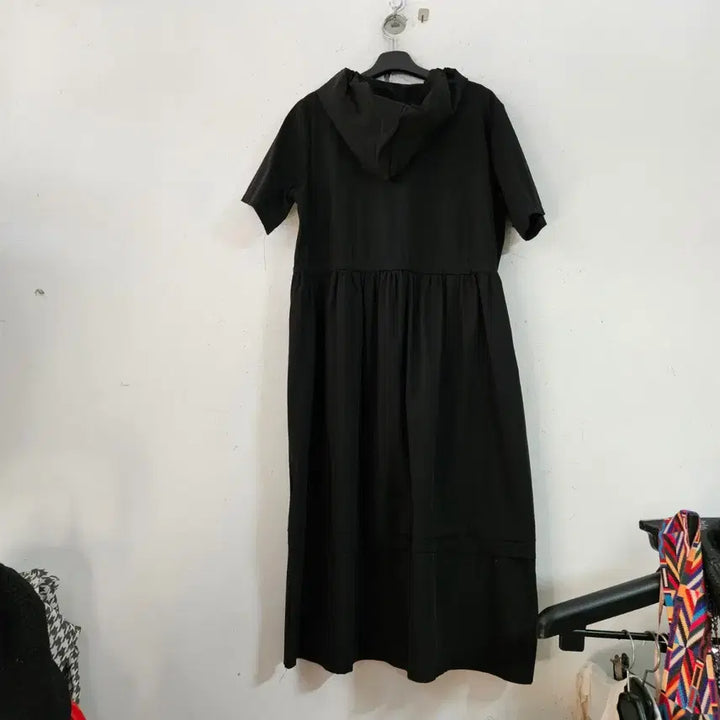 [BUNJANG] Hooded Short-Sleeve Long Dress / 후드 반팔 롱 원피스 블랙