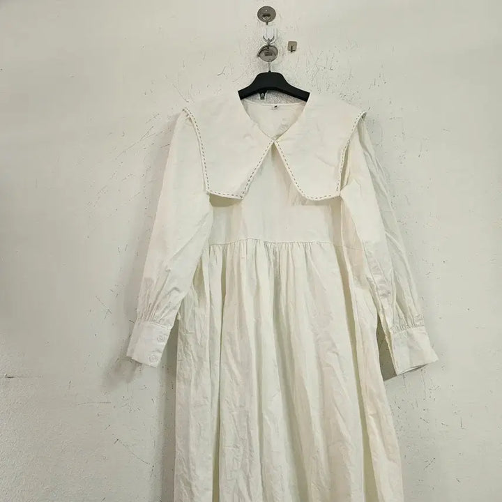[BUNJANG] White Big Collar Long Dress / 화이트 빅카라 롱 원피스