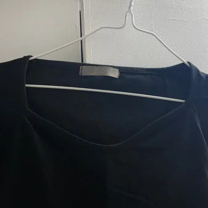 [BUNJANG] Clo Black Square Neck Short Sleeve Crop T-Shirt / (새상품) clo 클로 블랙 스퀘어넥 반팔 크롭 티셔츠