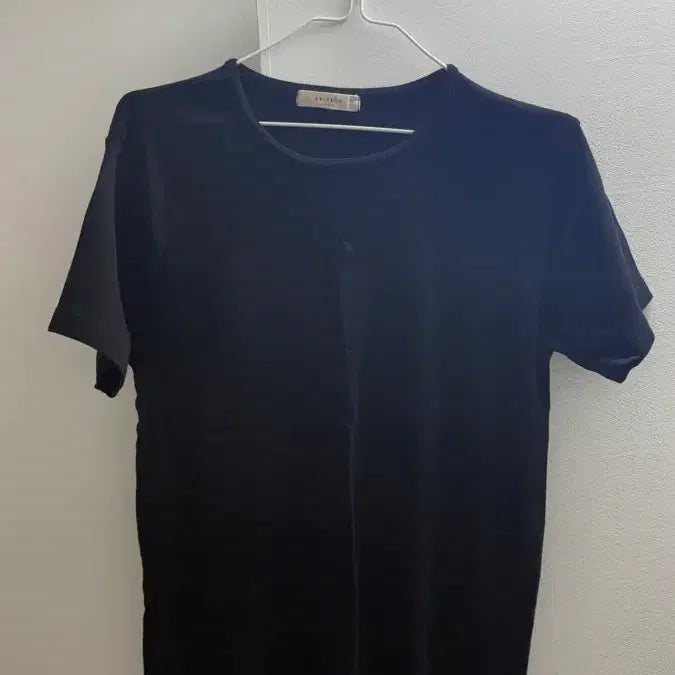 [BUNJANG] Basic Black Round Neck Short Sleeve T-Shirt / 블랙 기본 라운드넥 반팔티