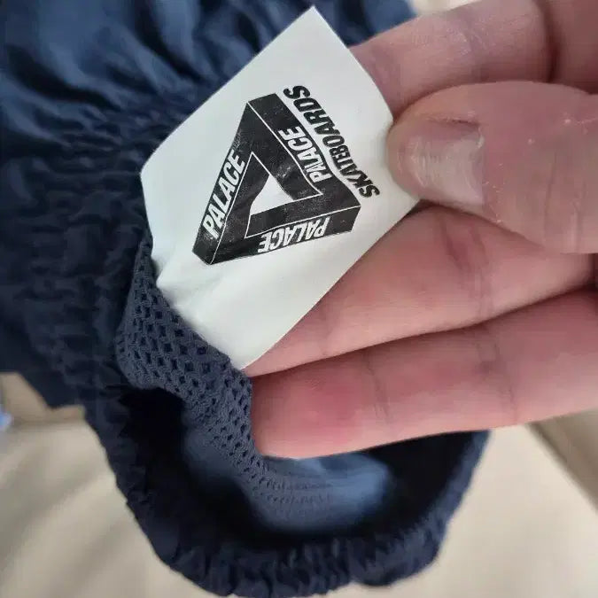 [BUNJANG] Palace Overpark Shell Pants M Navy / 팔라스 오버파크 쉘 팬츠 M