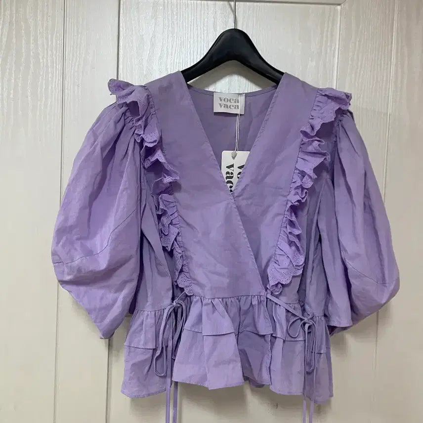 [BUNJANG] Vocavaca Blouse (Size S) / 보카바카 블라우스(s)