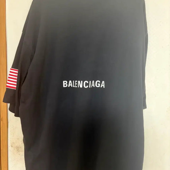 [BUNJANG] Balenciaga Logo Short Sleeve T-Shirt / [M] 발렌시아가 나사 반팔 티셔츠
