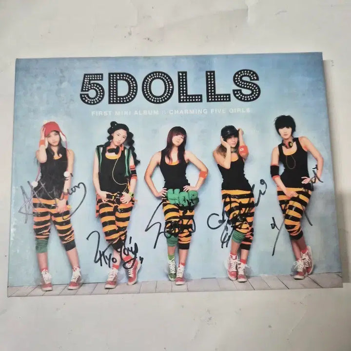 [BUNJANG] 5dolls Charming Five Girls Autographed CD / 5dolls Charming Five Girls 싸인 cd