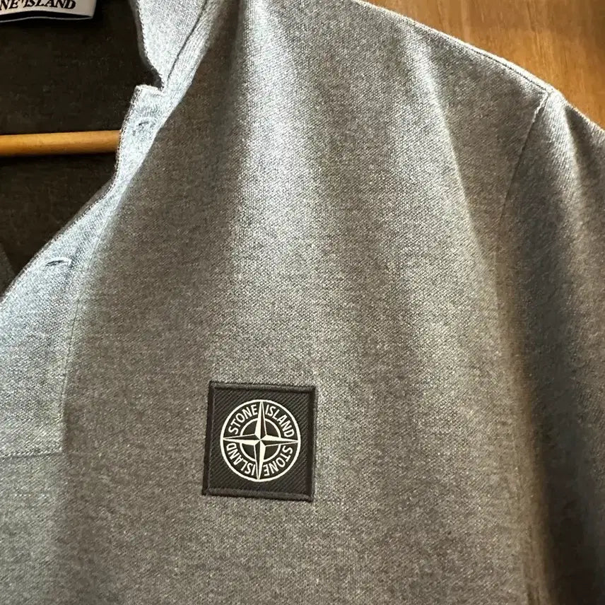 [BUNJANG] Stone Island Grey Polo Shirt / 스톤아일랜드 PK 카라티-2SC17 V0M67