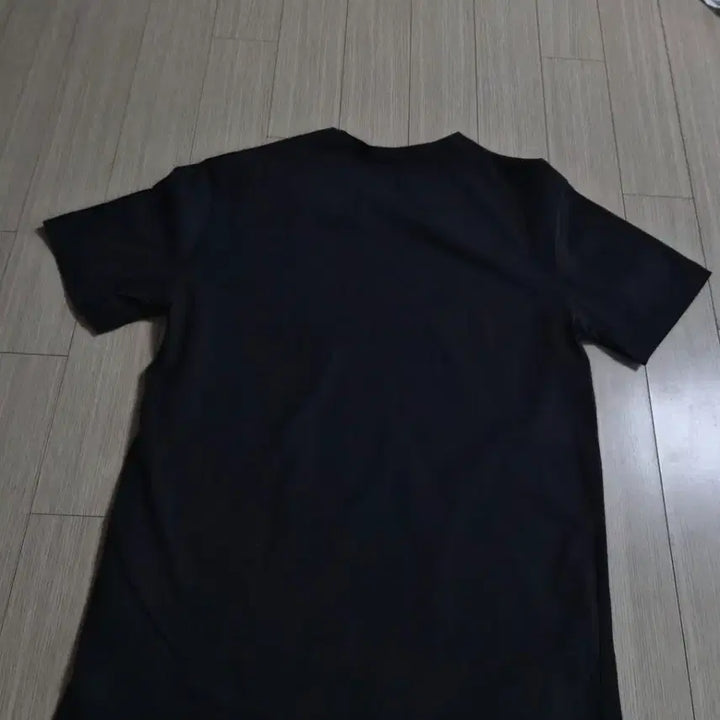 [BUNJANG] Moncler Black Logo Short Sleeve T-Shirt / 몽클레어 블랙 로고 반팔 티셔츠