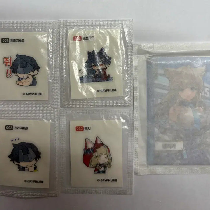[BUNJANG] Arknights Endfield Tteobuk Sticker Collection - Male Administrator, Wolfguard, Rosi (32 pcs) / 명일방주 엔드필드 띠부씰 남관리자 울프가드 로시 1 2 28 32