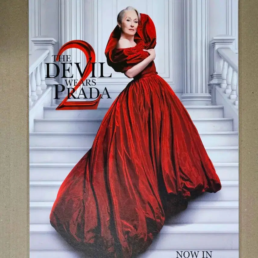 [BUNJANG] The Devil Wears Prada 2 A3 Character Posters Set / 2종 1세트) 악마는 프라다를 입는다2 포스터 A3 캐릭터 굿즈 특전