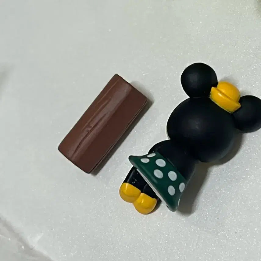 [BUNJANG] Disney Minnie Mouse Lazy Holiday Gacha / 디즈니 미니마우스 나른한 휴일 가챠