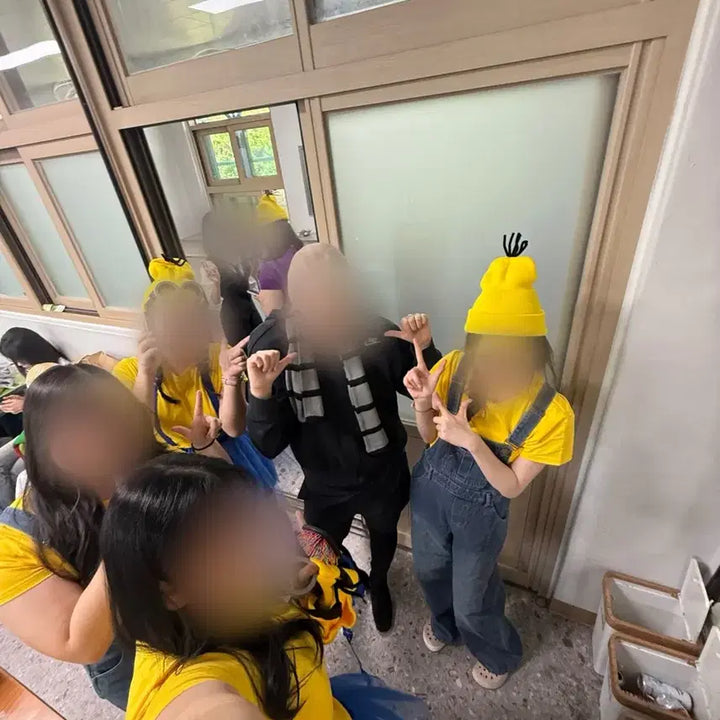 [BUNJANG] Minions Themed Group Costume Set / 미니언즈 컨셉 의상