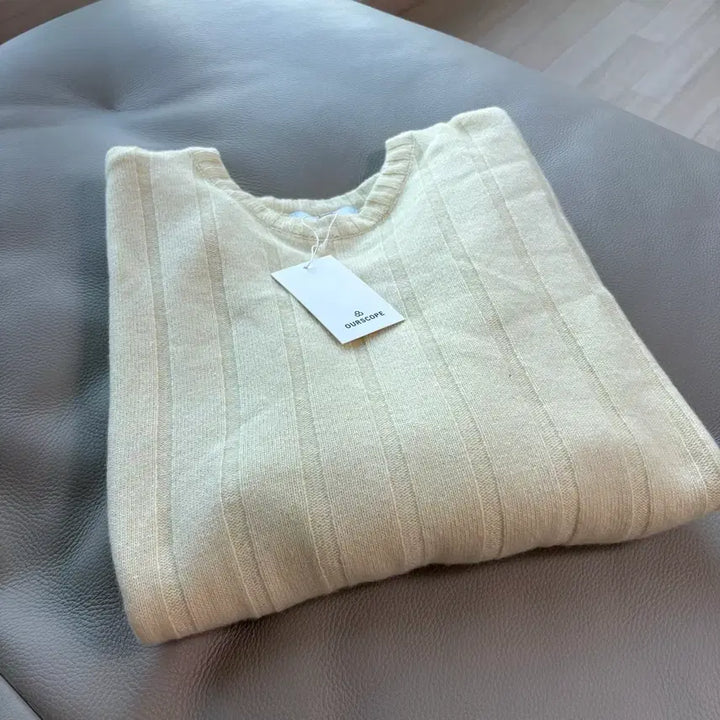 [BUNJANG] OURSCOPE Lemon Yellow Knit Size 2 / [새상품] 아워스코프 OURSCOPE 레몬색 니트
