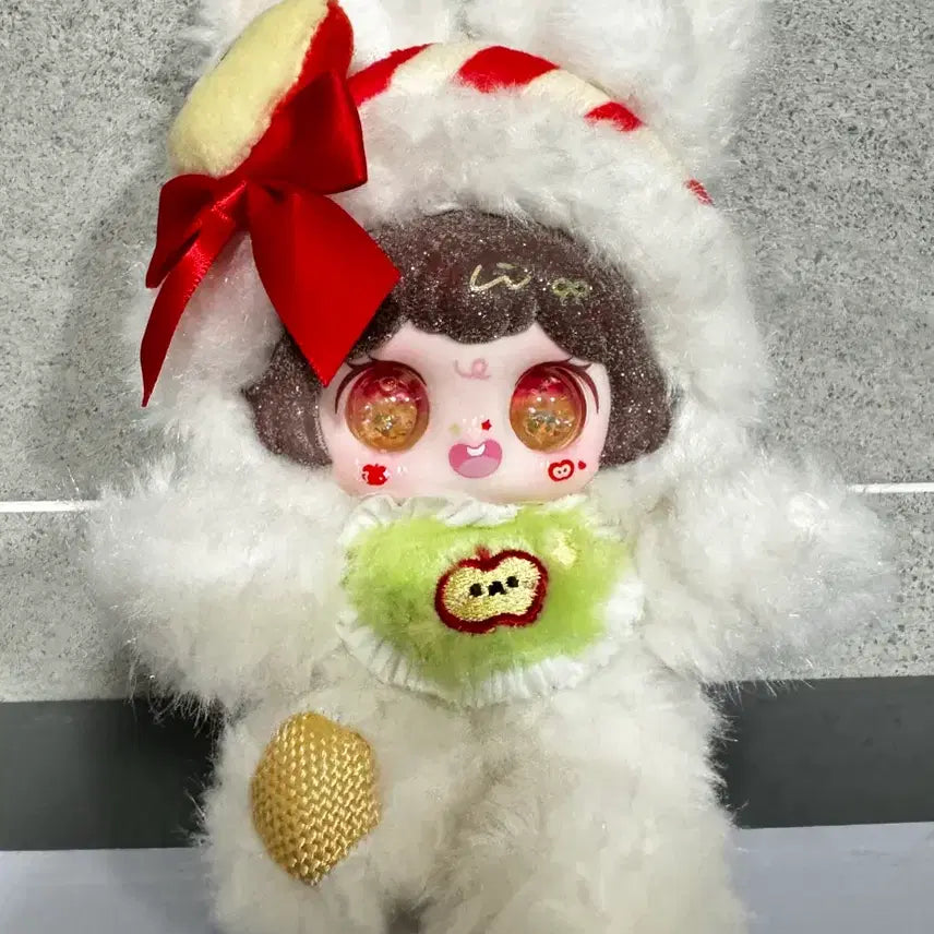 [BUNJANG] Two Meet Cake Series Apple (Water Eyes) Figure / 투밋 케이크 사과 (물눈)