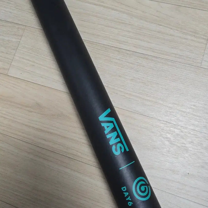 [BUNJANG] Vans x DAY6 Collaboration Limited Bromide Poster / 반스 X 데이식스 콜라보 굿즈 포스터 한정 브로마이드