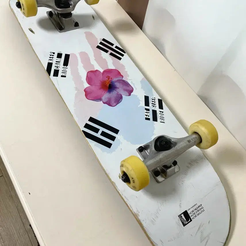 [BUNJANG] LOG 7.8-inch Beginner Skateboard / 전문보드샵 7.8인치 입문용 스케이트보드