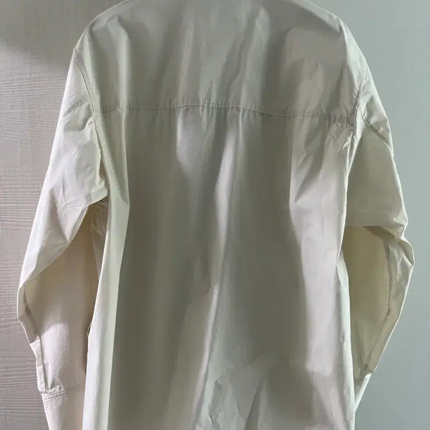 [BUNJANG] Solid Homme 22SS Semi-Oversized Ivory Pocket Shirt (Size 46) / 22ss 솔리드옴므 세미오버 아이보리 포켓셔츠 46(95-100)