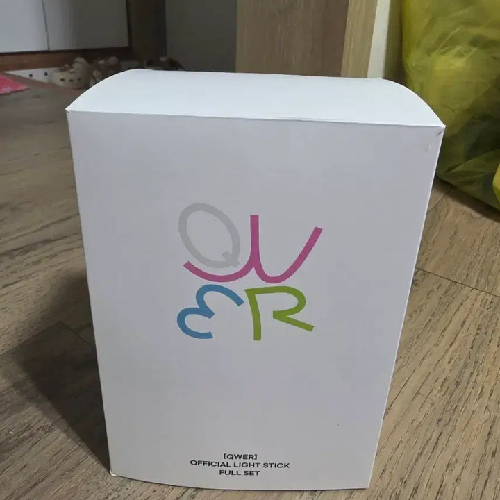 [BUNJANG] QWER Lightstick Full Set / QWER 응원봉 풀셋 팝니다