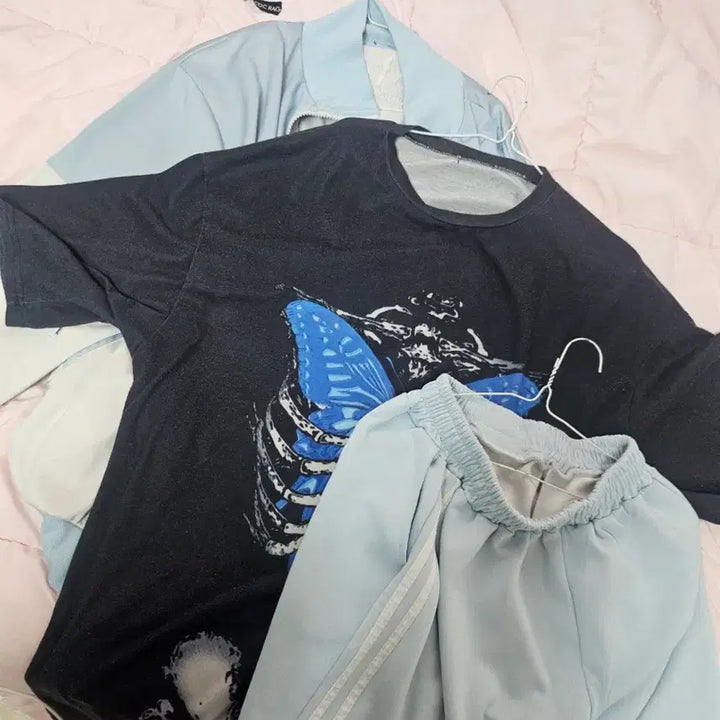 [BUNJANG] ACDC RAG Butterfly T-Shirt Bundle Set &amp; Mizuiro Nekojersey Pants / 일괄 acdc rag 나비 반팔, 네코져지 보세 미즈이로 바지