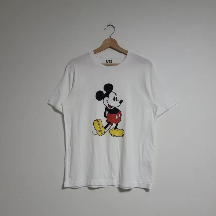 [BUNJANG] Uniqlo Mickey Mouse Graphic T-Shirt White / (L) UNIQLO 유니클로 UT 미키마우스 반팔 티셔츠 화이트